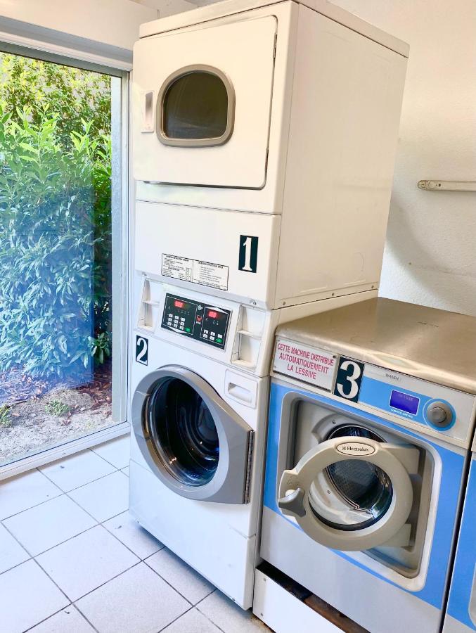 Appartement En Face Hopital Nord 圣普斯特恩耶尔 外观 照片