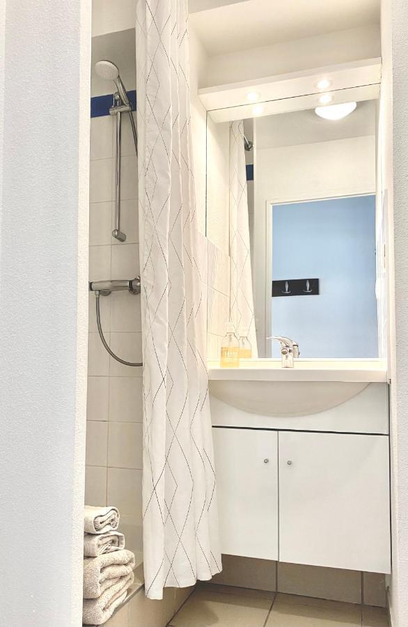 Appartement En Face Hopital Nord 圣普斯特恩耶尔 外观 照片