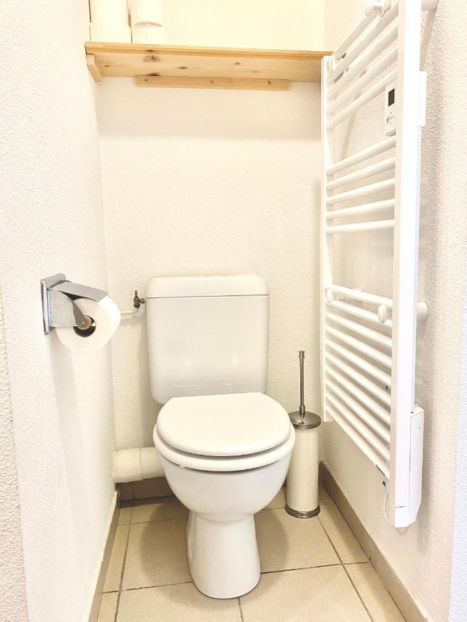 Appartement En Face Hopital Nord 圣普斯特恩耶尔 外观 照片